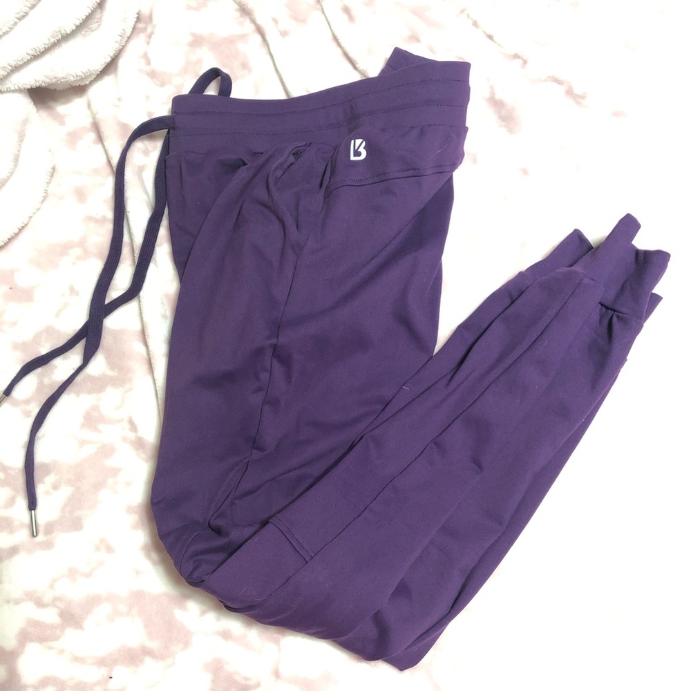 Buffbunny joggers blackberry small